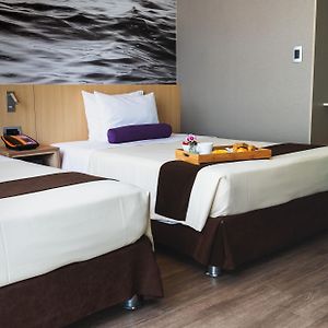 Habitación con 2 Camas Individuales